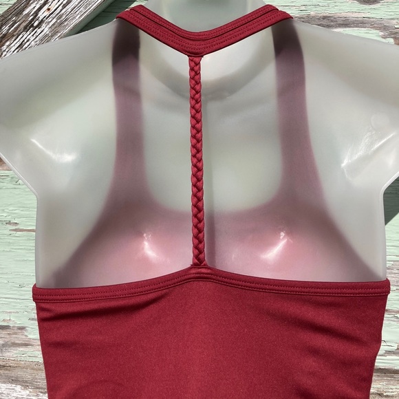 Braided Strap Athletic Tank Top Mika Cranberry Red - Picture 3 of 11